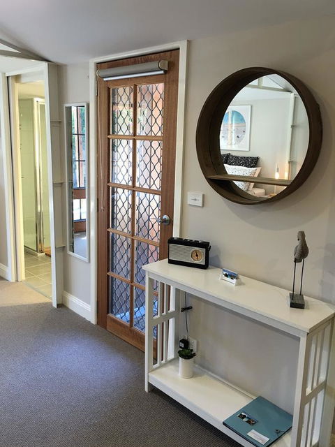The Cosy Bungalow - Sunshine Coast Tourism 1