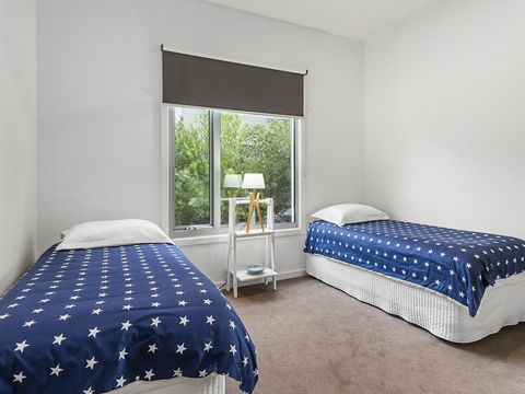 Aireys Ocean View - Holiday Sunshine Coast 12