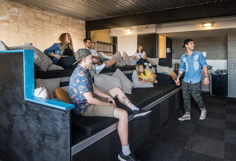 Summer House Melbourne - Holiday Sunshine Coast 4