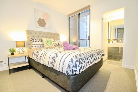 Nest-Apartments Sea View Apartments - Holiday Sunshine Coast 0