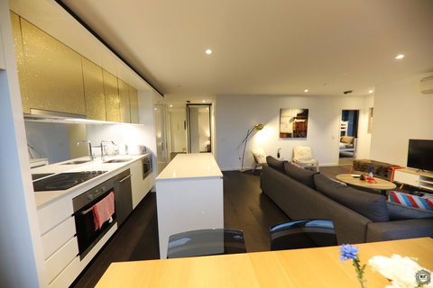 Nest-Apartments Sea View Apartments - Holiday Sunshine Coast 42