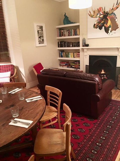 Athelstane House - Holiday Sunshine Coast 32