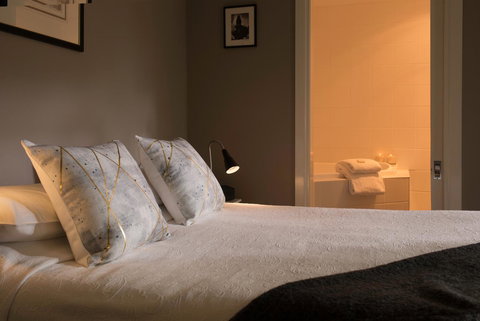 Athelstane House - Holiday Sunshine Coast 30