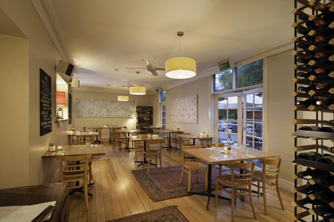 Athelstane House - Holiday Sunshine Coast 38