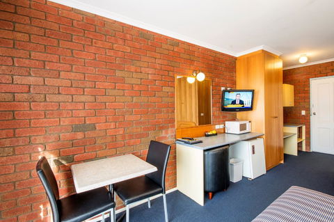 Torquay Tropicana Motel - Sunshine Coast Tourism 28