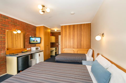 Torquay Tropicana Motel - Sunshine Coast Tourism 25