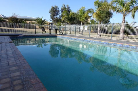 Torquay Tropicana Motel - Sunshine Coast Tourism 15