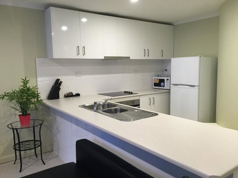 Park Squire Motor Inn & Serviced Apartments - Holiday Sunshine Coast 35