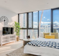 Cosmo Central Hotel Apartment - Sunshine Coast Tourism