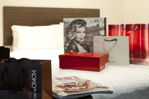 Causeway Inn On The Mall - Holiday Sunshine Coast 18