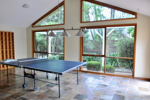 Crimea Retreat - Holiday Sunshine Coast 13