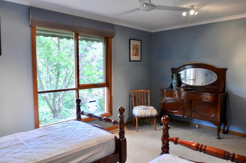 Crimea Retreat - Holiday Sunshine Coast 41