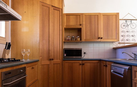 The Orchard House - Sunshine Coast Tourism 7