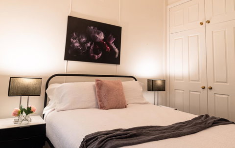 The Orchard House - Sunshine Coast Tourism 12