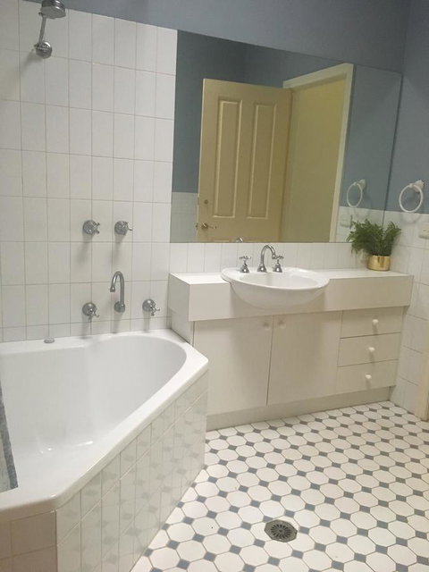 The Orchard House - Sunshine Coast Tourism 17