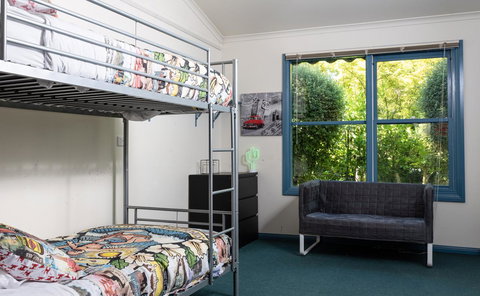 The Orchard House - Sunshine Coast Tourism 2