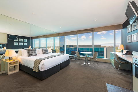 Novotel Melbourne Preston - Holiday Sunshine Coast 5