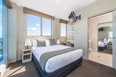 Novotel Melbourne Preston - Holiday Sunshine Coast 1