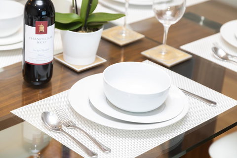 Signature Waterfront Apartments - Holiday Sunshine Coast 9