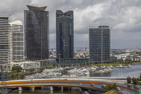 Signature Waterfront Apartments - Holiday Sunshine Coast 34