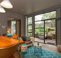 The Love Shack - romantic bungalow - Holiday Sunshine Coast