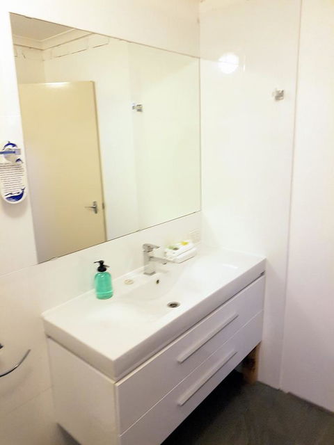 Tropicana Motor Inn - Sunshine Coast Tourism 31