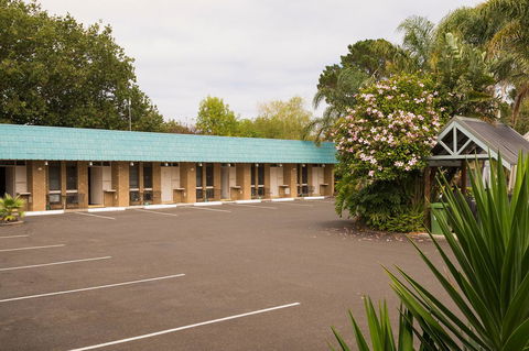 Tropicana Motor Inn - Sunshine Coast Tourism 39