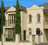 Sea Shells on Banyan Apartment - Sunshine Coast Tourism