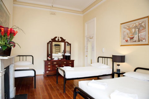 Hotel Claremont Guest House - Holiday Sunshine Coast 40
