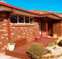 Avilla By The Bay - Sunshine Coast Tourism