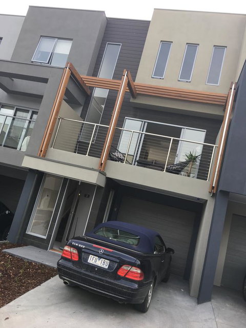 Marina Beach - Sunshine Coast Tourism 9