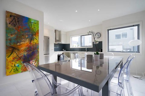 Marina Beach - Sunshine Coast Tourism 3