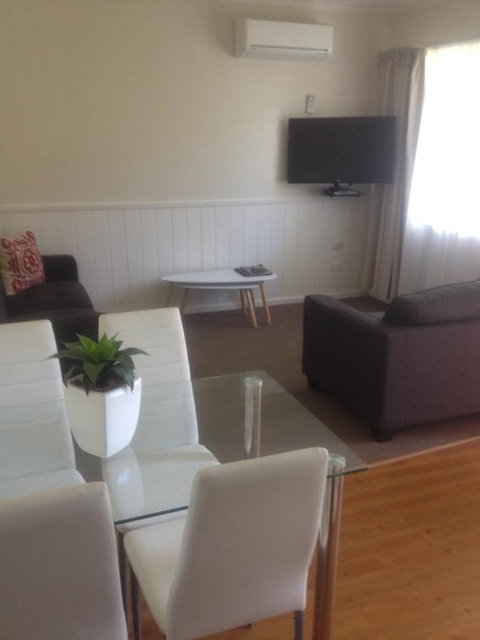 Viewhill Holiday Units - Sunshine Coast Tourism 10