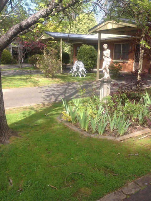 Viewhill Holiday Units - Sunshine Coast Tourism 0