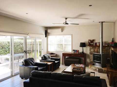 Luxury Abalina Cottages - Sunshine Coast Tourism 6