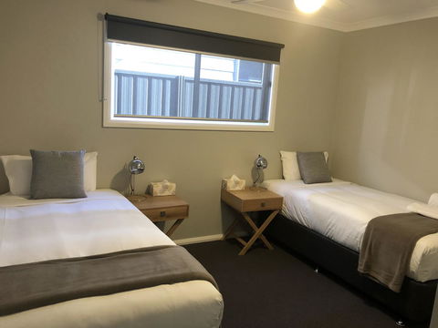 Luxury Abalina Cottages - Sunshine Coast Tourism 24