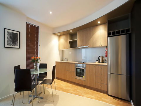 The Waves Apartments - Sunshine Coast Tourism 22