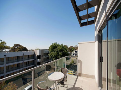 The Waves Apartments - Sunshine Coast Tourism 27