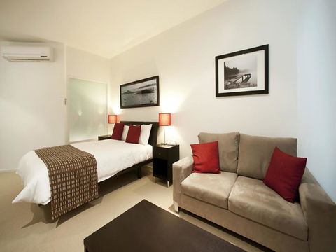 The Waves Apartments - Sunshine Coast Tourism 13