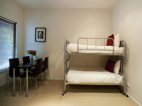 The Waves Apartments - Sunshine Coast Tourism 18