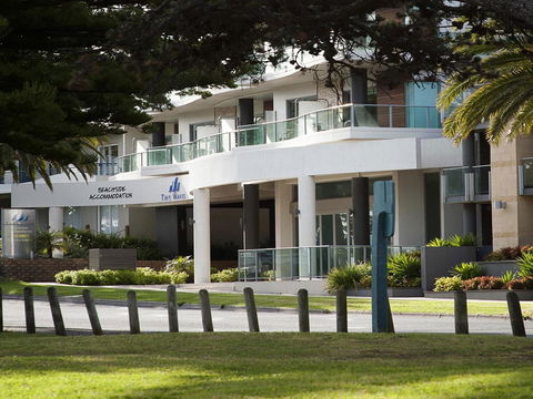 The Waves Apartments - Sunshine Coast Tourism 12