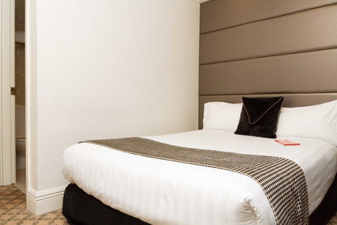 Stamford Plaza Melbourne - Holiday Sunshine Coast 12