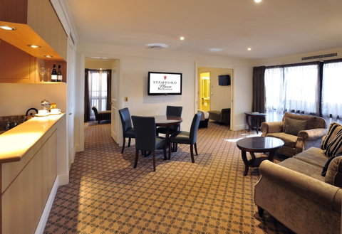 Stamford Plaza Melbourne - Holiday Sunshine Coast 13