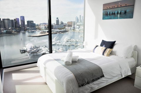 Pars Apartments - Collins Wharf Waterfront, Docklands - Sunshine Coast Tourism 15