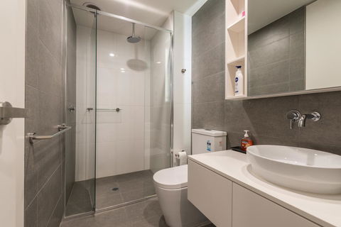 Guest House In Melbourne - Holiday Sunshine Coast 6