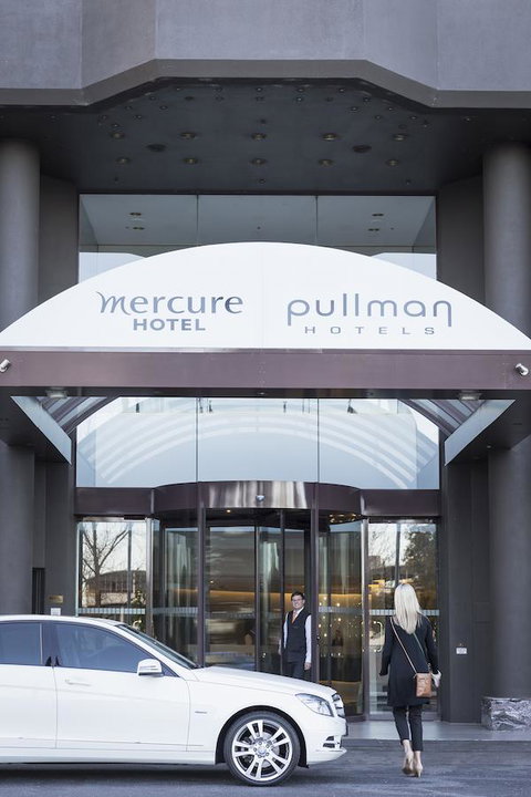Pullman Melbourne Albert Park - Sunshine Coast Tourism 10