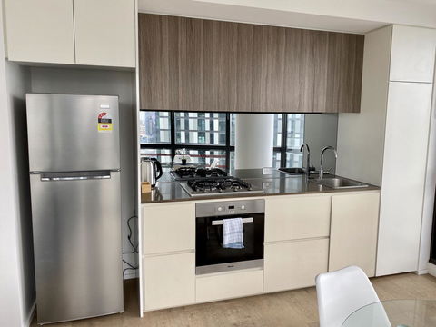 JC Waterfront Apartments On Collins - Holiday Sunshine Coast 4