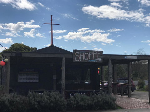 The Hill House - Sunshine Coast Tourism 0