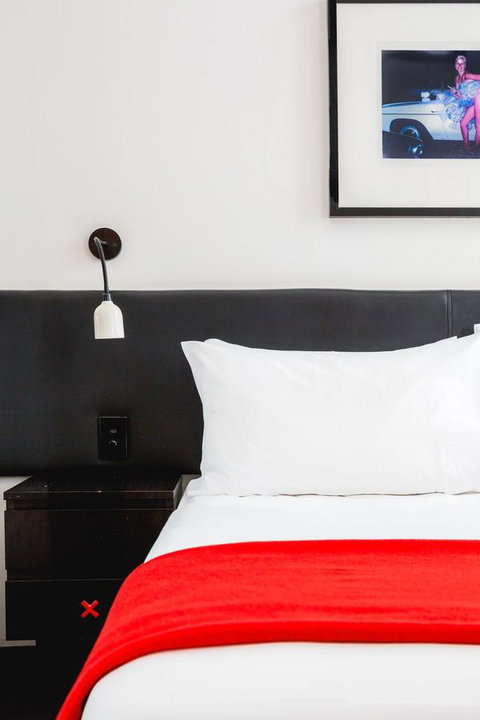 Middle Park Hotel - Sunshine Coast Tourism 28