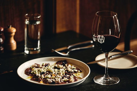 Middle Park Hotel - Sunshine Coast Tourism 1